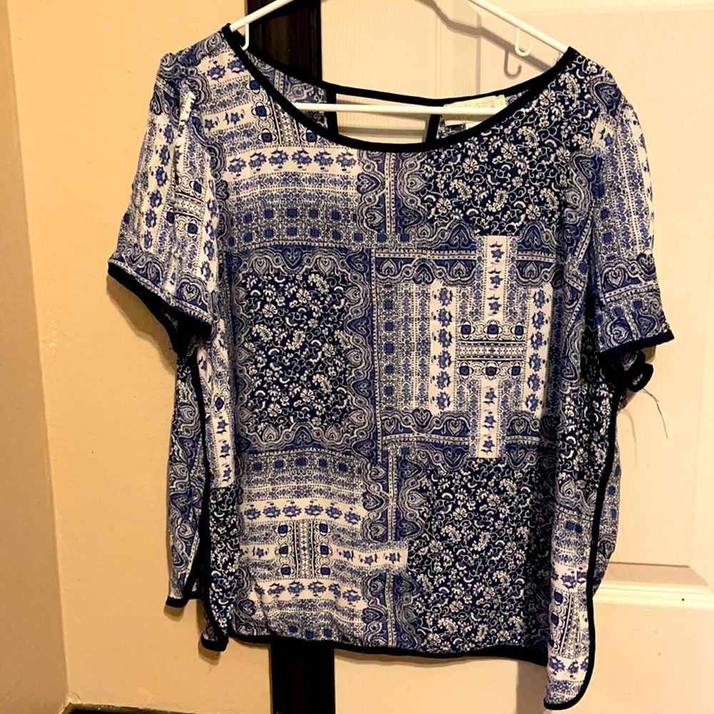 Women’s Top